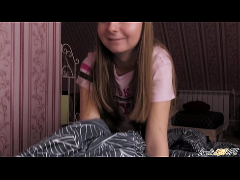 ❤️ Бландынка глыбока адсмоктвае сяброўку і атрымлівае сперму ў рот Анал порна на be.hentaibar.ru ﹏